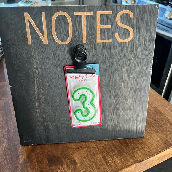 Rustic Farmhouse Decor Standing Wood Notes Holder – The Daily News Collection - Picture 2 of 9